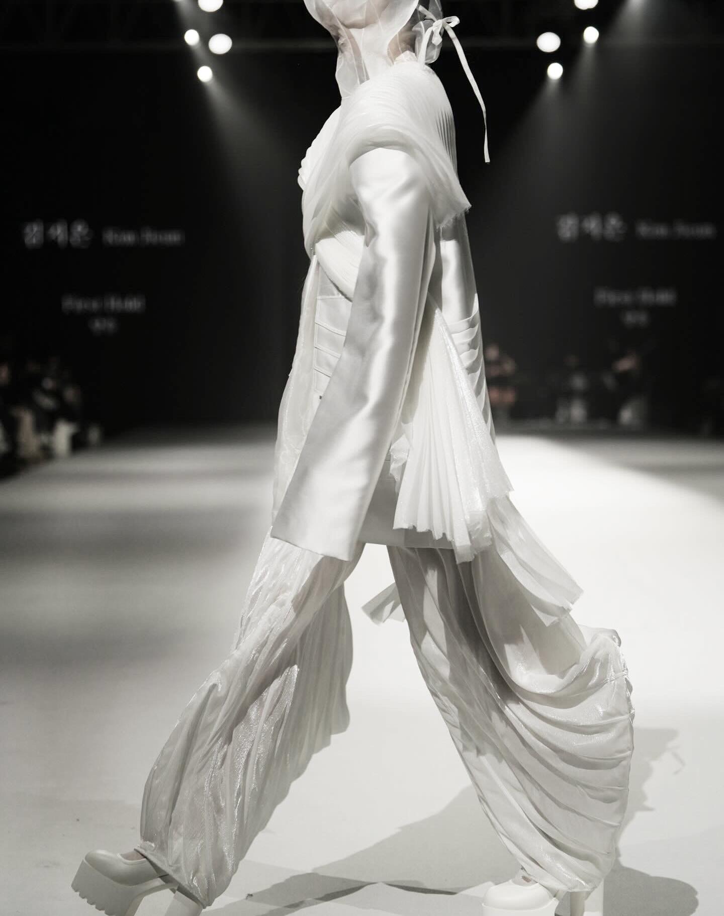 캡스톤디자인패션스튜디오